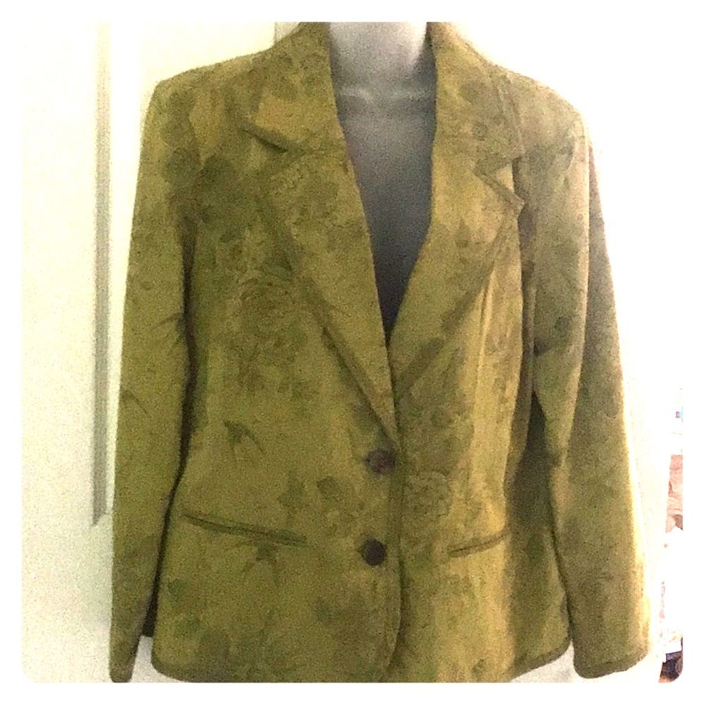 Chico’s cotton blazer.